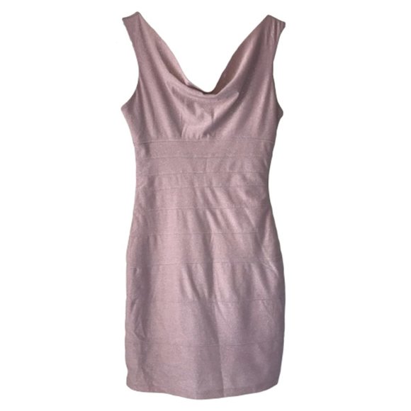 Forever 21 Dresses & Skirts - 🐚CLEARANCE Forever 21 Sleeveless Glitter Dress